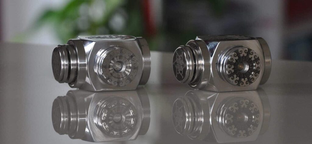 guerre, clone, atomiseur, dripper, mod, mécanique, électronique, original, originaux, vapoteur, review, reviewer, gamme,