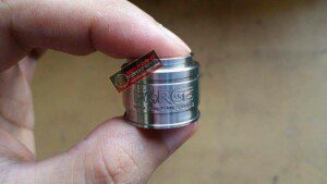 Nouveau, dripper, 22, Forge, Masterpiece Custom Vapes, MCV, bientôt, disponible, coil, dual quad, résistances, sub, ohm, subohm, basse, airflow, dessous,