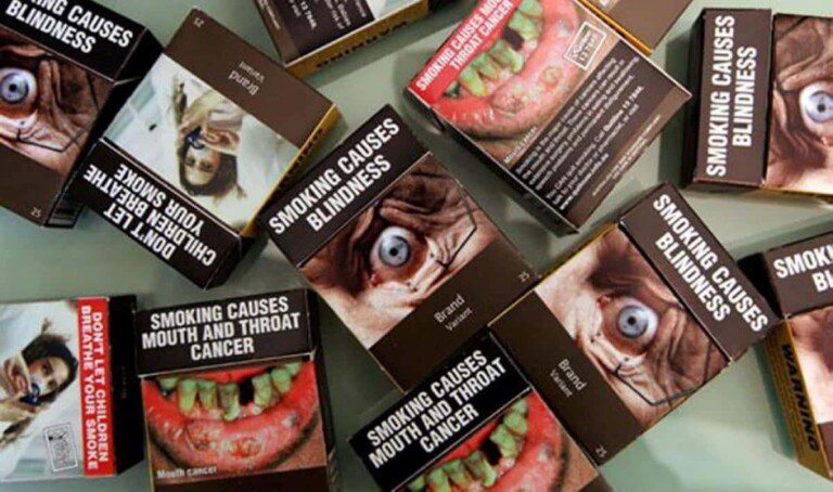 e-cigarette, plus, efficace, paquet neutre, cigarette, illégales, interdiction, loi, effets, risque, faible, tabacologue, vente, diminuée, australie, france, avertissement, photo, trache, fumer tue,