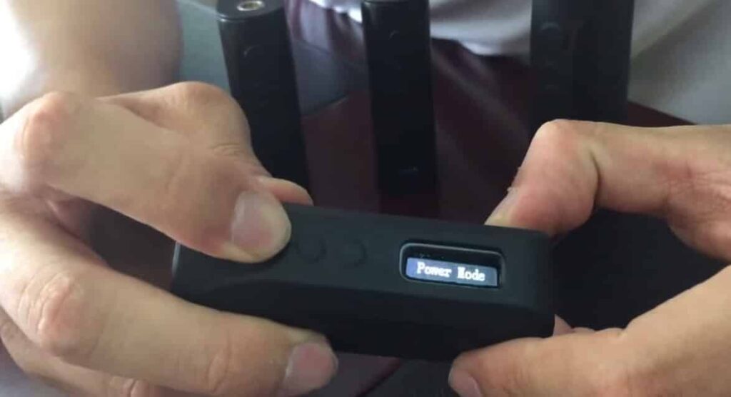 vidéo, movie, box, IPV D2, Pioneer4you, électronique, contrôleur, température, chinois, black, noir, ipv, ni200, celsius, fahrenheit, 18650, caractéristiques,