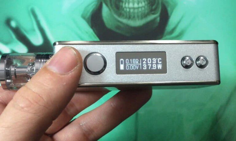 revue, review, reviewer, test, movie, vidéo, box, 75 watts, sigelei, idealvap, contrôleur de température, contrôleur de température, TC, NI200, titane, nickel, housse, 18650, puissante, mini,