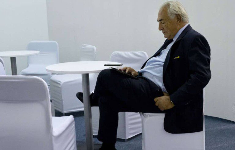 Dominique Strauss-Kahn, DSK, lobbyiste, industrie, tabac, philip Morris, ancien, ministre, loi, santé, Marisol Touraine, avocat, marlboro, suisse, sicpa, edf,