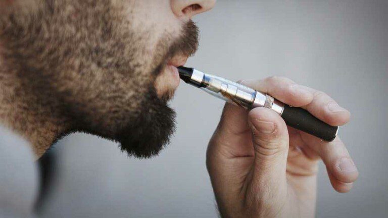 La Grande Bretagne va rembourser la cigarette électronique
