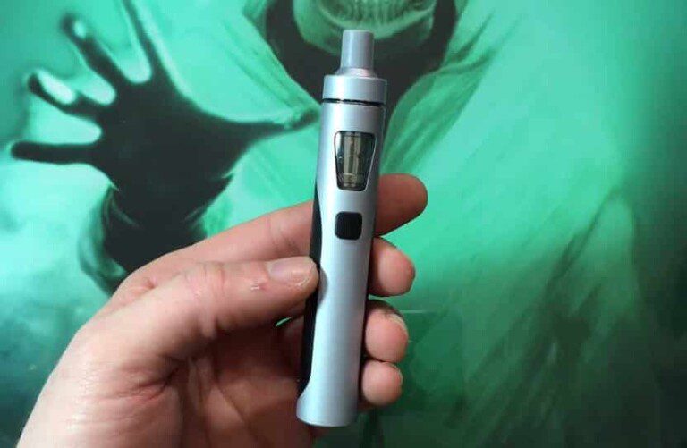 Revue la cigarette électronique Ego AIO 1500 mah de Joyetech