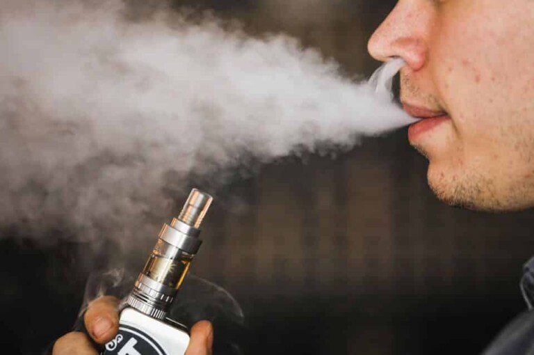 Au Royaume-Uni, le vapotage recommandé