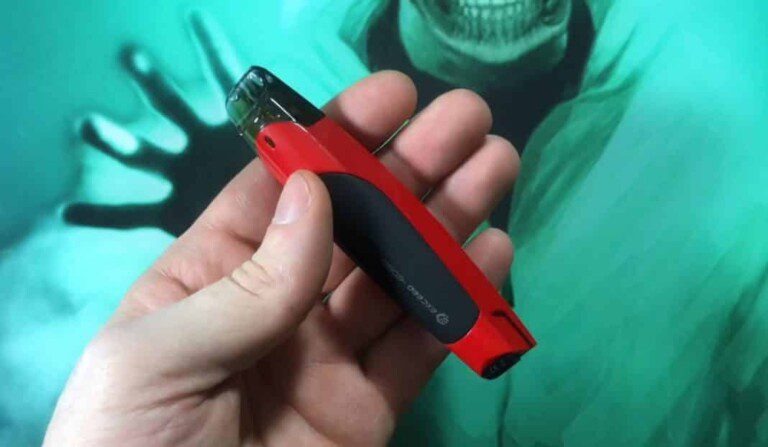 Revue Pod Exceed Edge par Joyetech 650 mAh